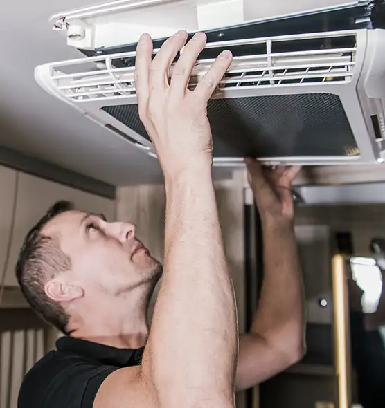  Professional Licensed And Insured Cleaners in Woodstock, IL